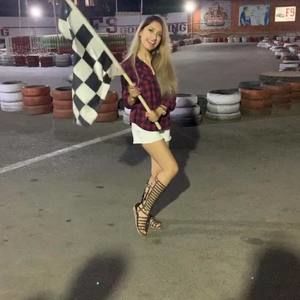 Meet your Posher, Annie